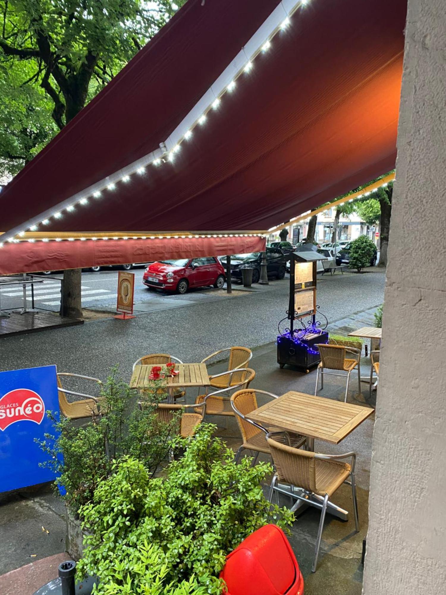 Bagnères-de-Luchon Au 47 Allees D'Etigny - Central & Standing - Avec Parking - Linge De Lit Et De Toilette Inclus מראה חיצוני תמונה